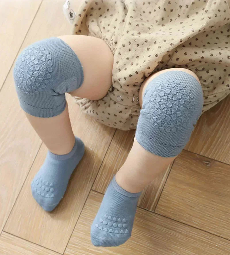 Baby Knee Pads & Anti-Slip Socks Set Crawling Safety for Boys & Girls