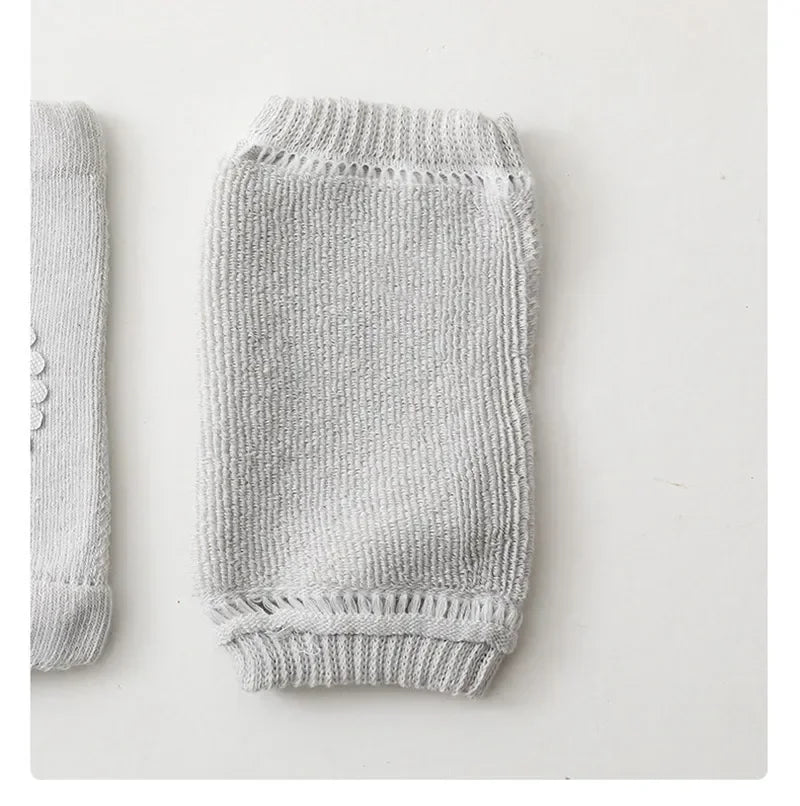 Baby Knee Pads & Anti-Slip Socks Set Crawling Safety for Boys & Girls